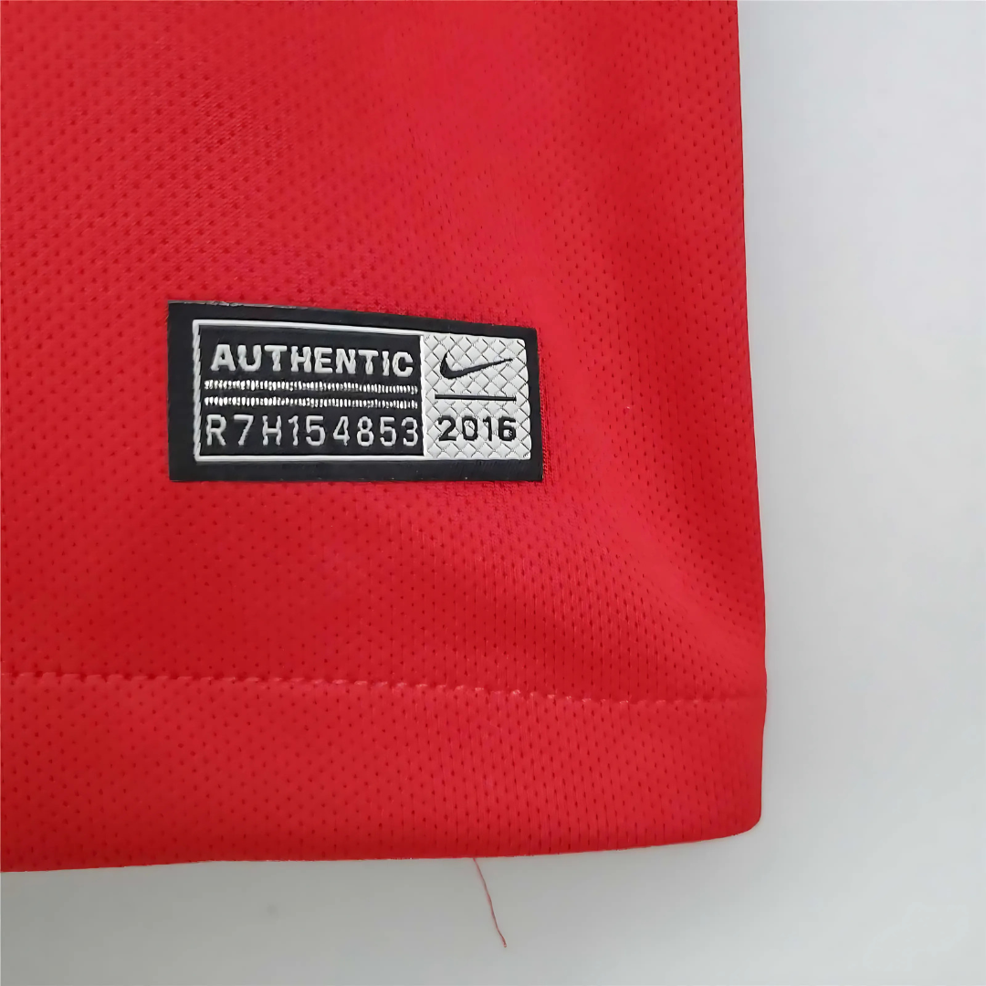 Camiseta Retro Portugal 2016 Local
