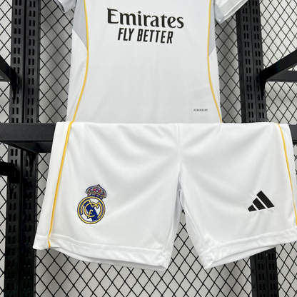 Kit Niños Real Madrid 25/26 Local